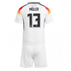 Tyskland Thomas Muller #13 Replika Babytøj Hjemmebanesæt Børn EM 2024 Kortærmet (+ Korte bukser)